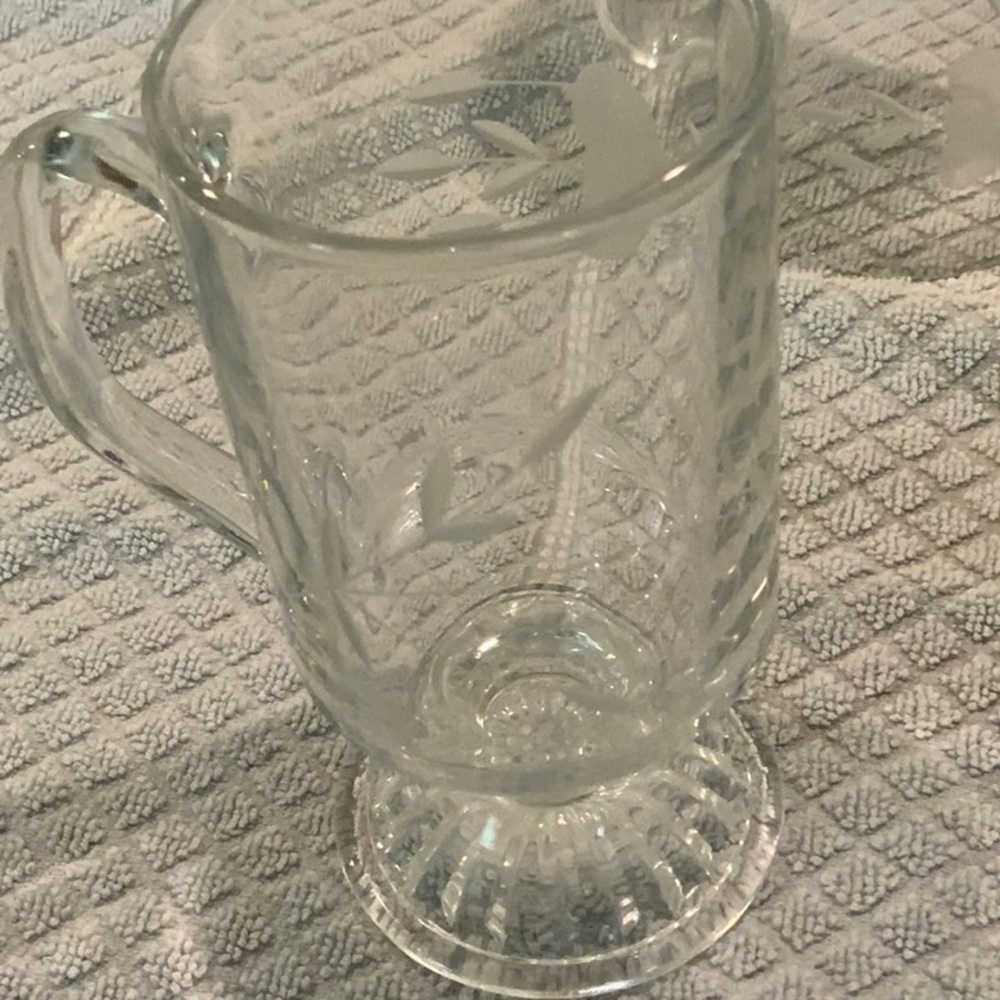 Princess House Heritage Irish Coffee Mug
I have 4 mugs.  Price is per mug.